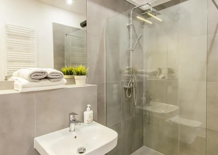 Cosy Loft 1 Center Daire